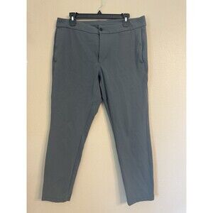 Lululemon Men's Gray Athletic Sweatpants Size 34 Tapered Leg Stretch Pockets
